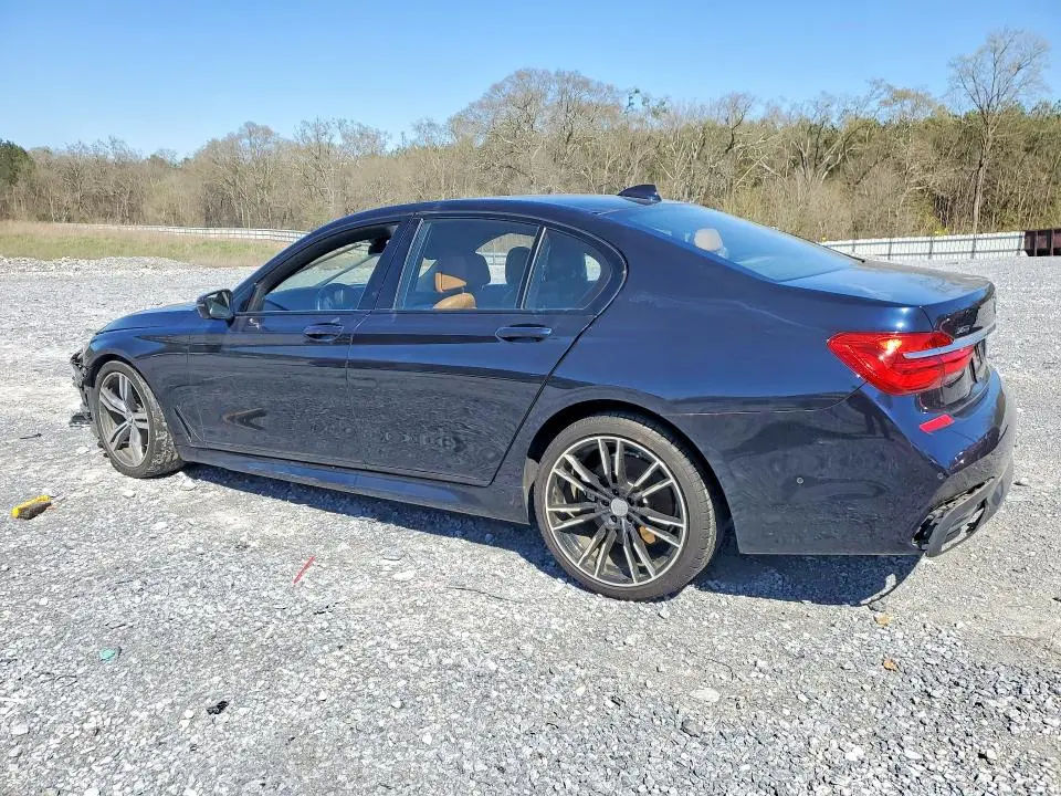 2016 BMW 750 XI  