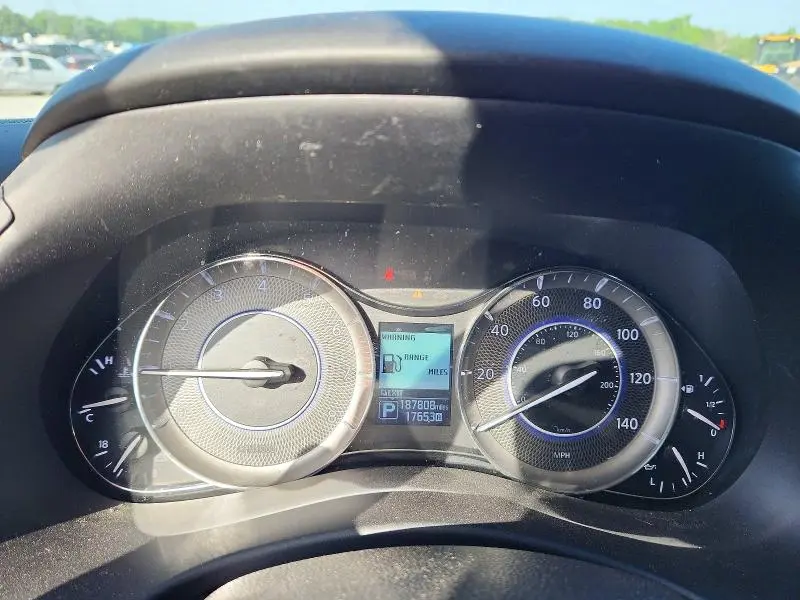 2016 INFINITI QX80 BASE  