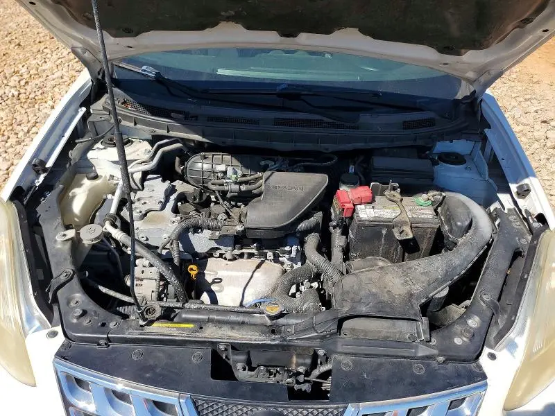 2011 NISSAN ROGUE S  