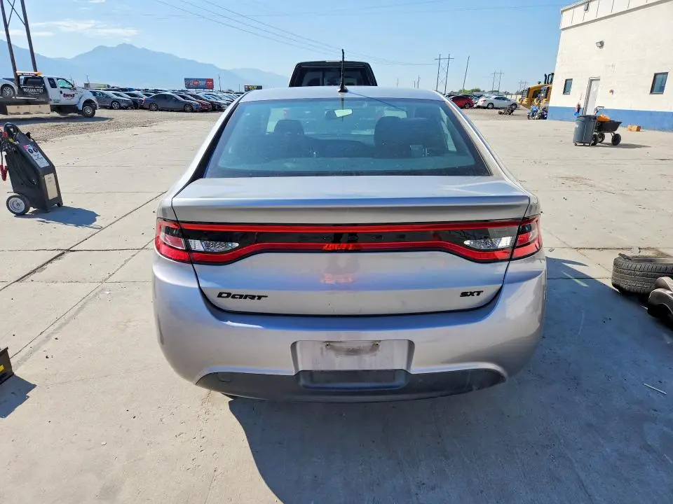 2015 DODGE DART SXT  