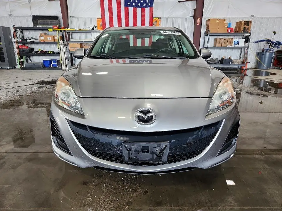 2011 MAZDA 3 I  
