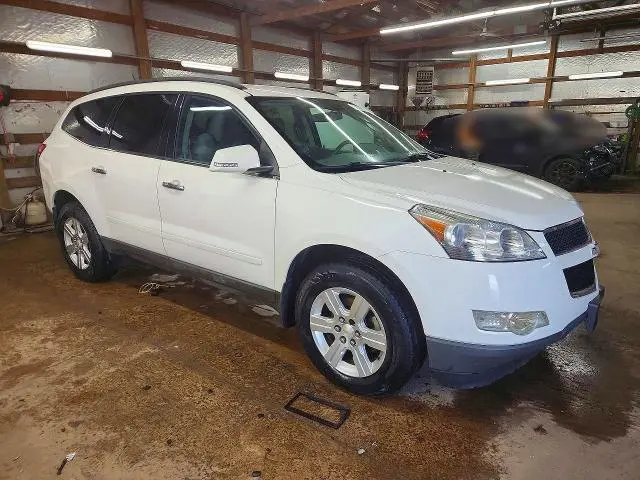 2012 CHEVROLET TRAVERSE LT  