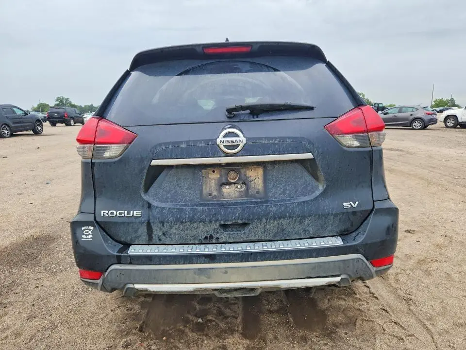 2017 NISSAN ROGUE SV  