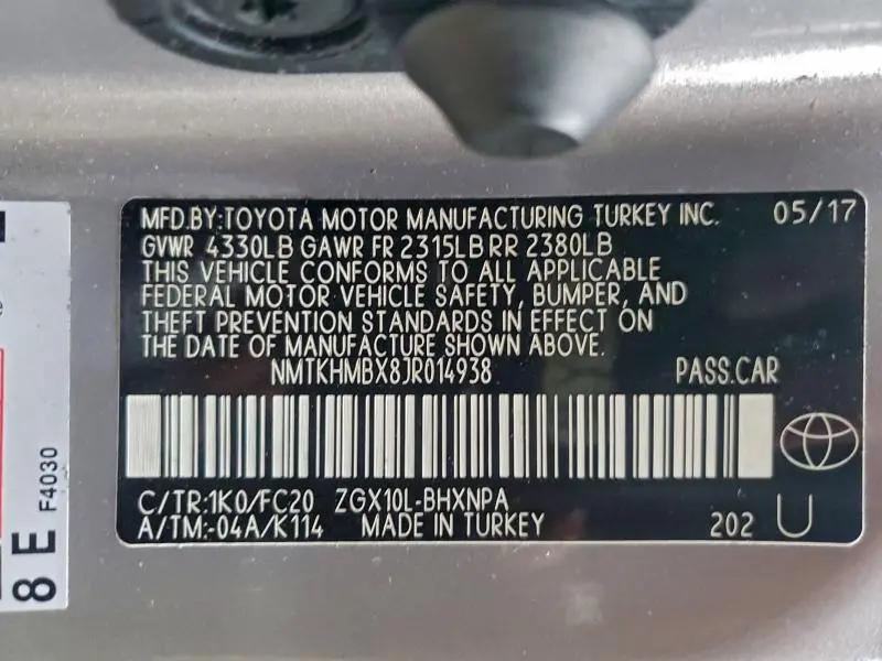 2018 TOYOTA C-HR XLE  