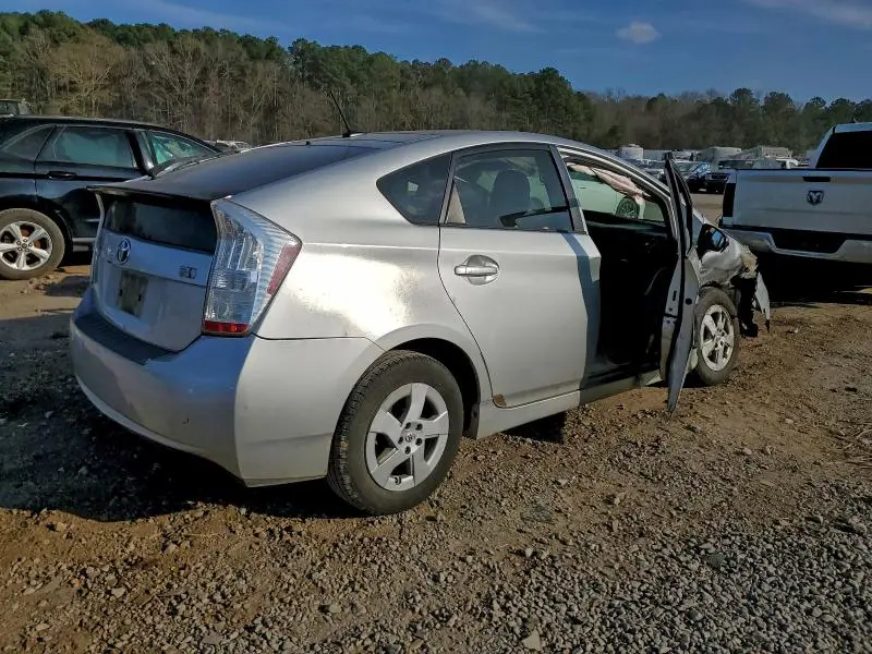 2011 TOYOTA PRIUS   