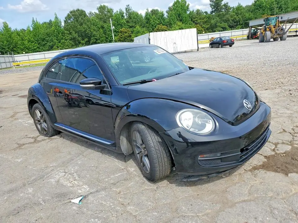 2014 VOLKSWAGEN BEETLE   