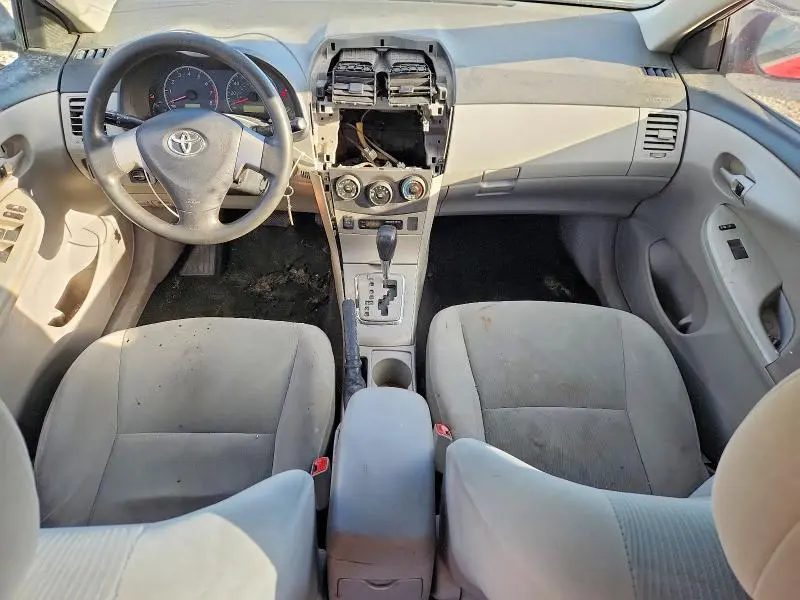 2011 TOYOTA COROLLA LE  