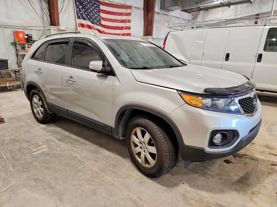 2012 KIA SORENTO LX  