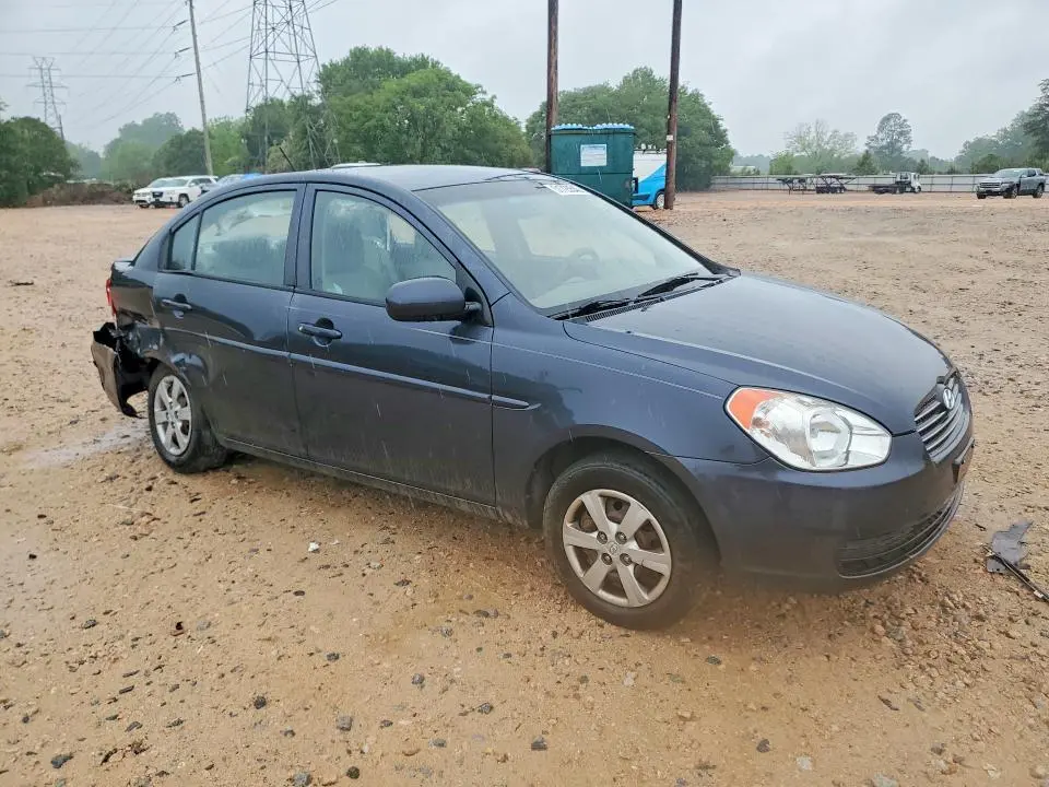 2011 HYUNDAI ACCENT GLS  