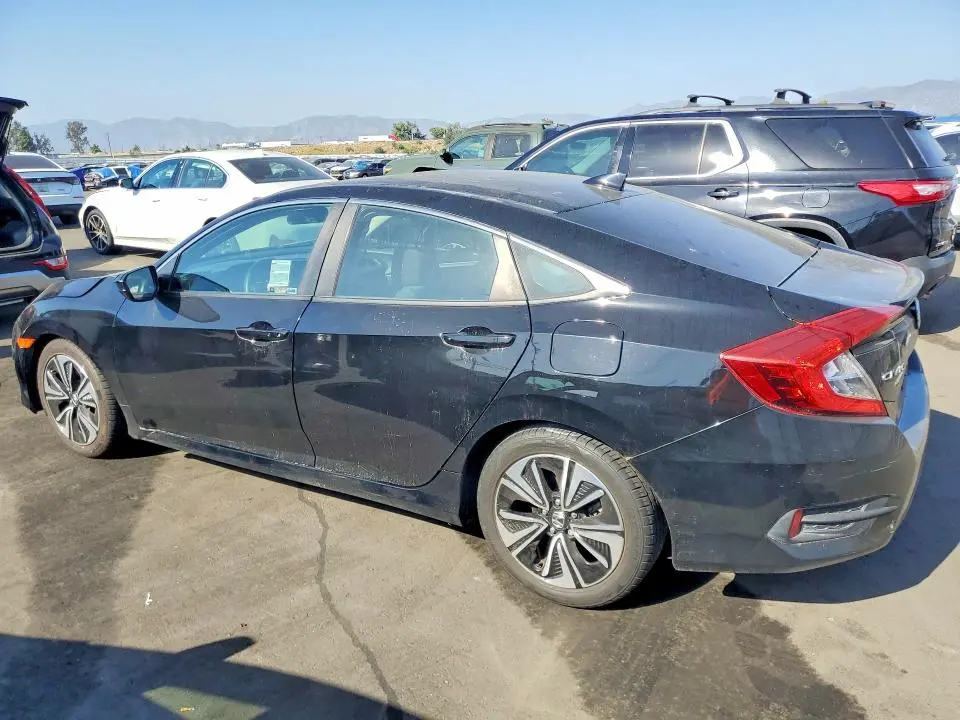 2018 HONDA CIVIC EX  