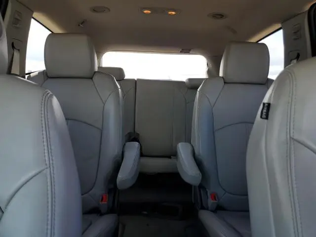 2013 CHEVROLET TRAVERSE LT  