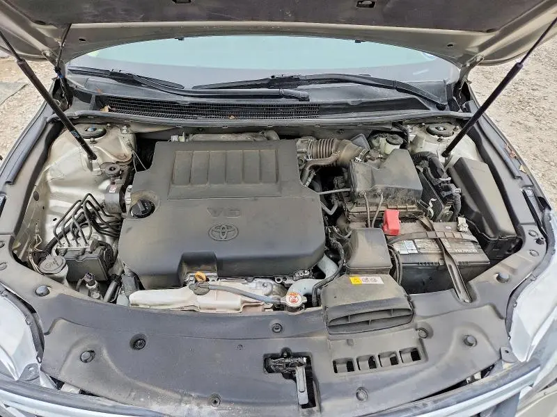 2018 TOYOTA AVALON XLE  
