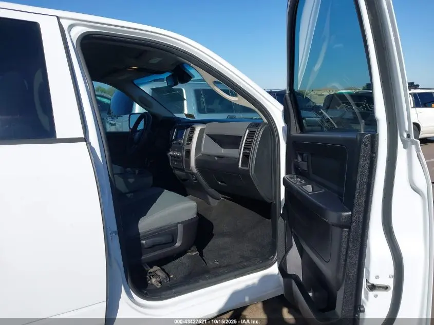 2016 RAM 1500 TRADESMAN