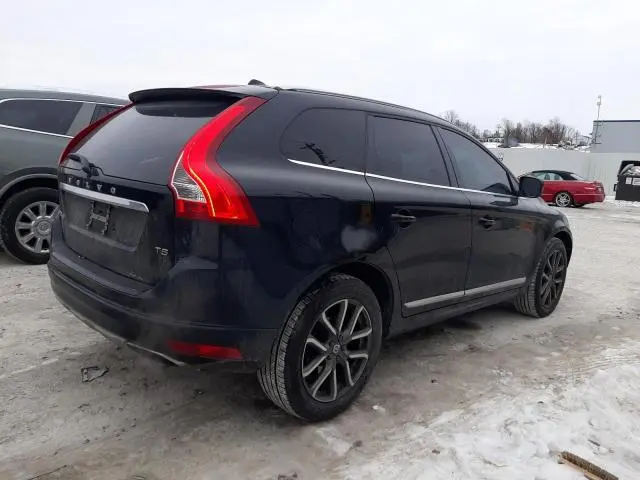 2016 VOLVO XC60 T5 PLATINUM  