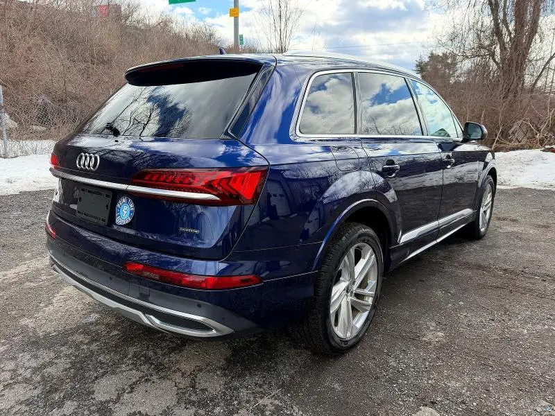 2021 AUDI Q7 PREMIUM  