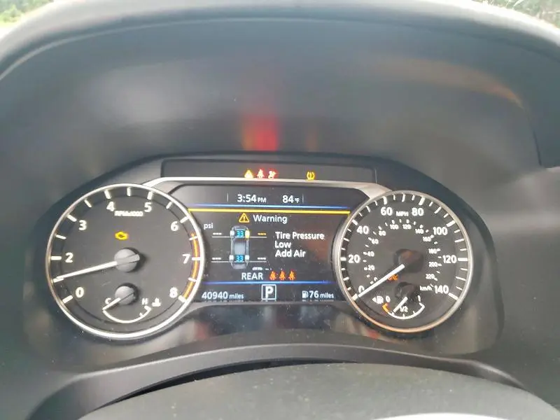 2024 NISSAN ALTIMA SR  