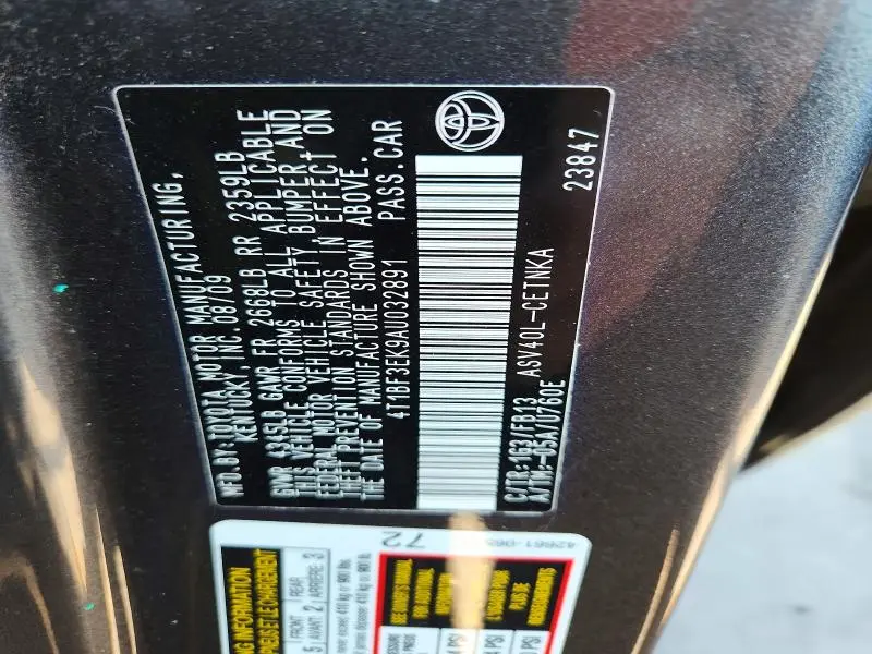 2010 TOYOTA CAMRY LE  