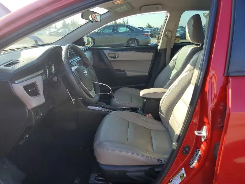 2015 TOYOTA COROLLA LE PLUS  