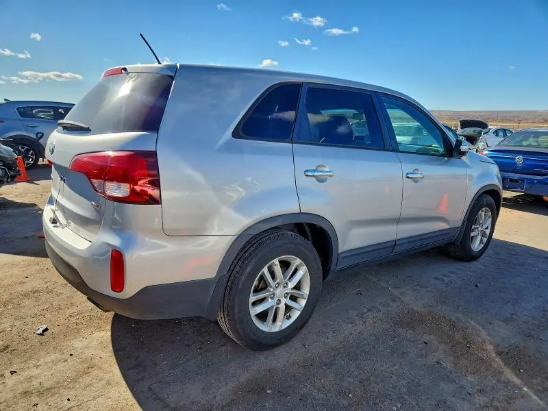 2014 KIA SORENTO LX  
