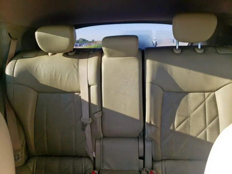 2011 INFINITI FX35   