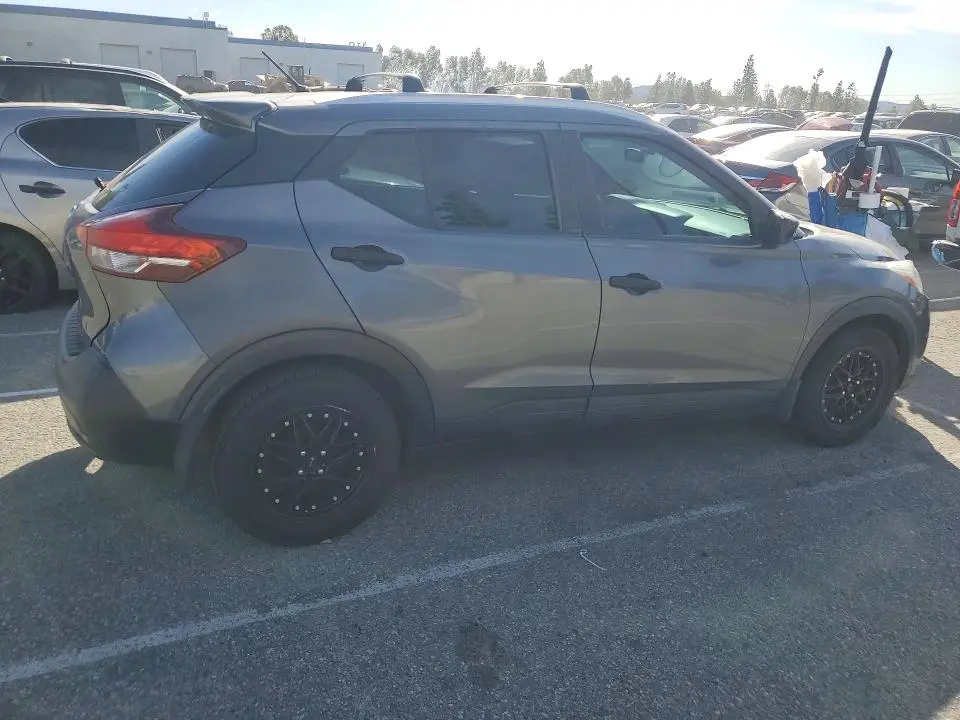 2019 NISSAN KICKS S  