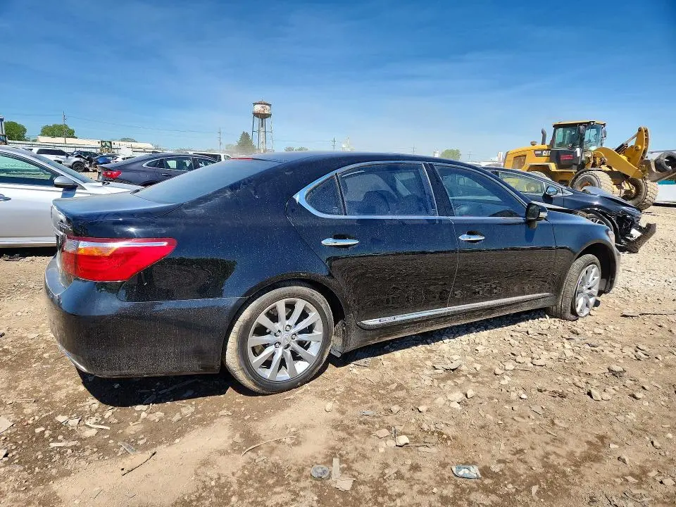2010 LEXUS LS 600HL  