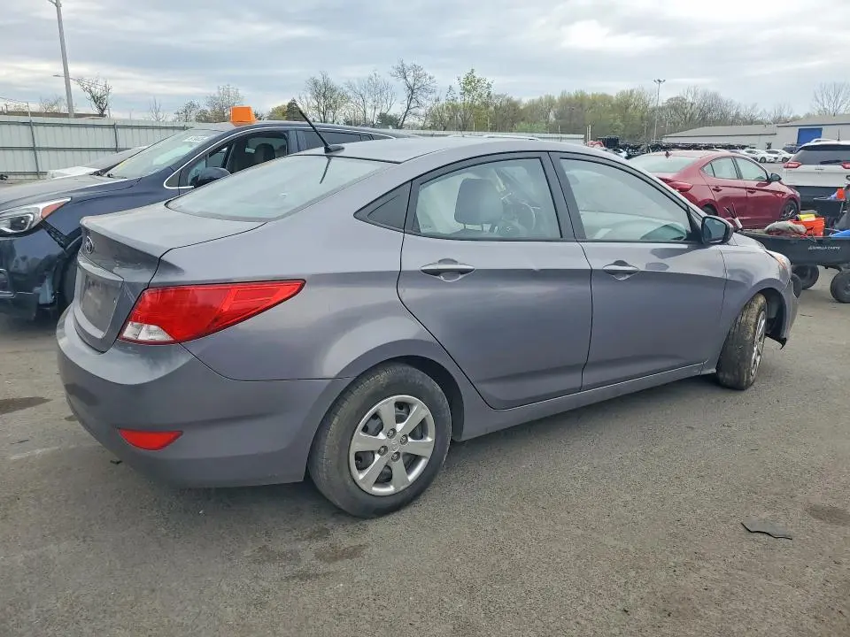 2015 HYUNDAI ACCENT GLS  