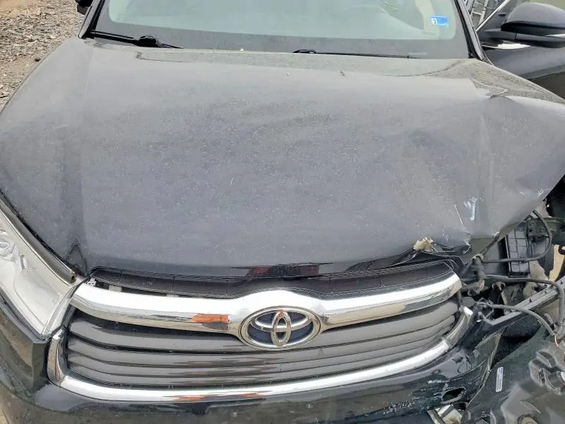 2015 TOYOTA HIGHLANDER LIMITED  