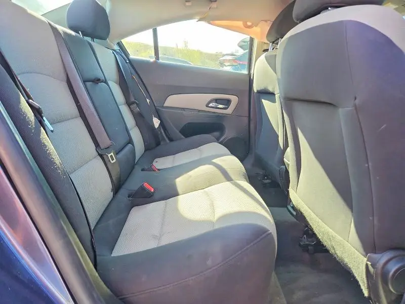 2013 CHEVROLET CRUZE LS  