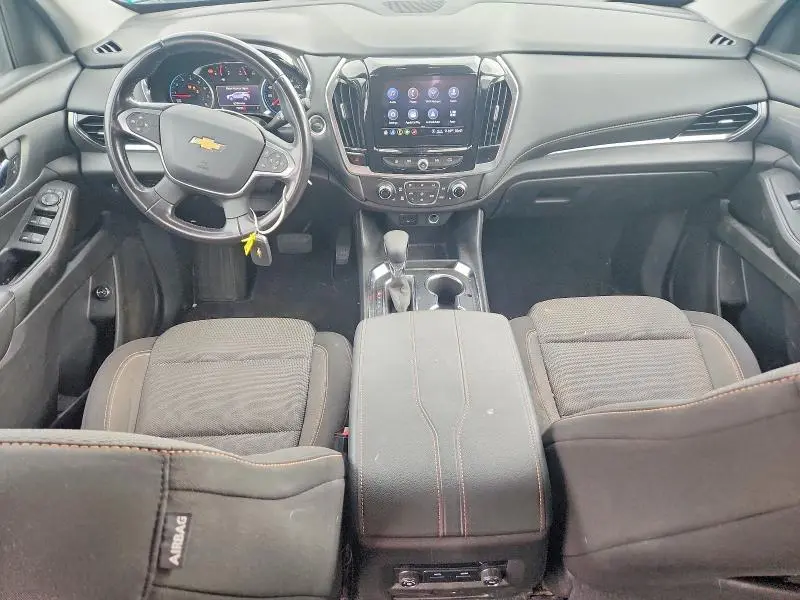 2021 CHEVROLET TRAVERSE LT  