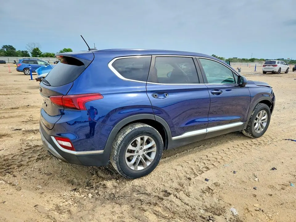 2019 HYUNDAI SANTA FE SE  