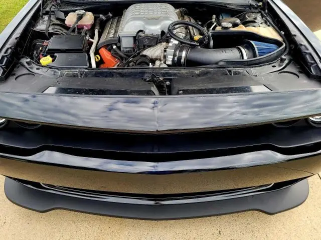 2016 DODGE CHALLENGER SRT HELLCAT  