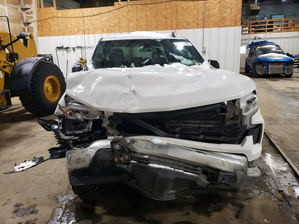 2025 CHEVROLET SILVERADO K1500 LT  