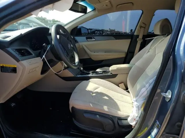 2017 HYUNDAI SONATA SE  