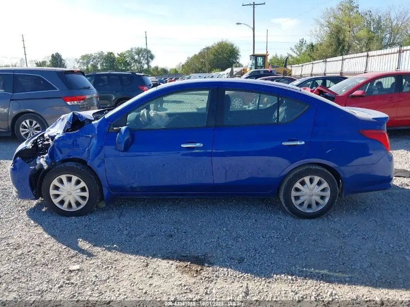 2017 NISSAN VERSA 1.6 SV