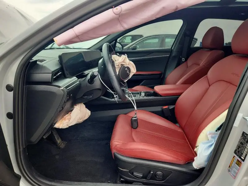 2025 KIA K5 GT LINE  