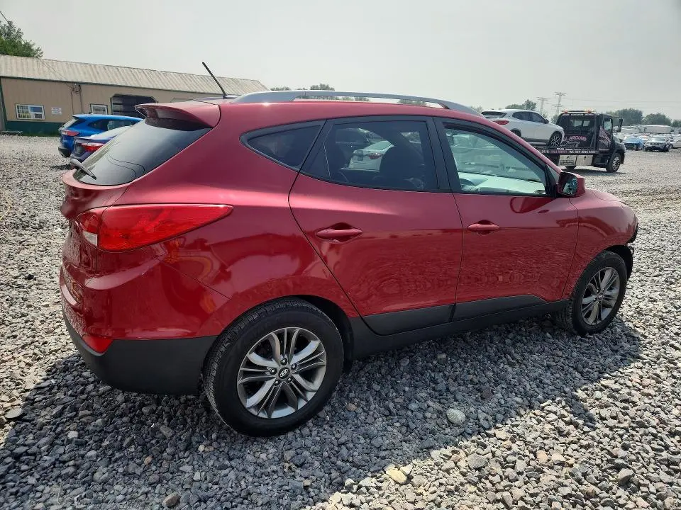 2015 HYUNDAI TUCSON SE  