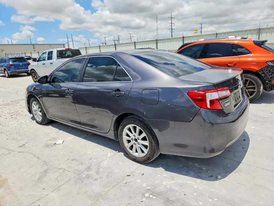 2012 TOYOTA CAMRY LE  