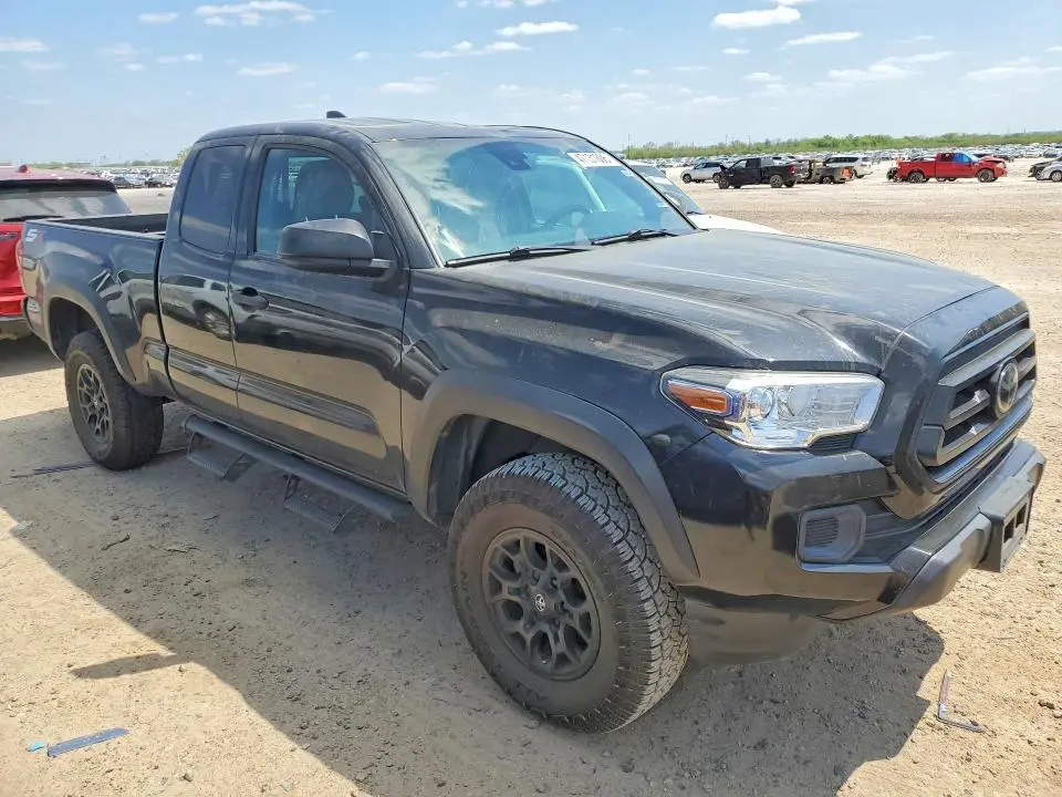 2020 TOYOTA TACOMA SR  