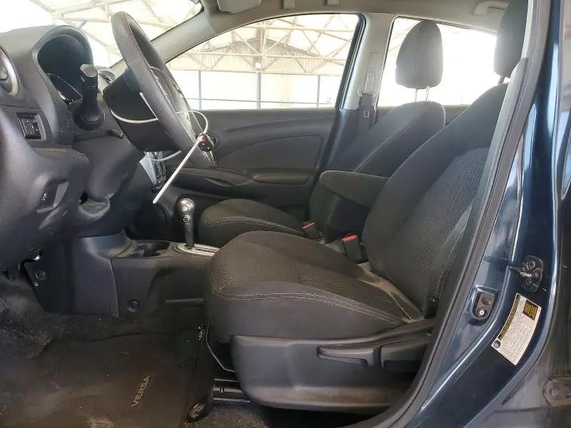 2016 NISSAN VERSA 1.6 SV  