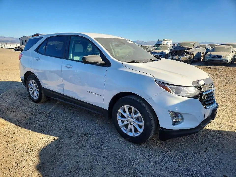 2020 CHEVROLET EQUINOX LS  