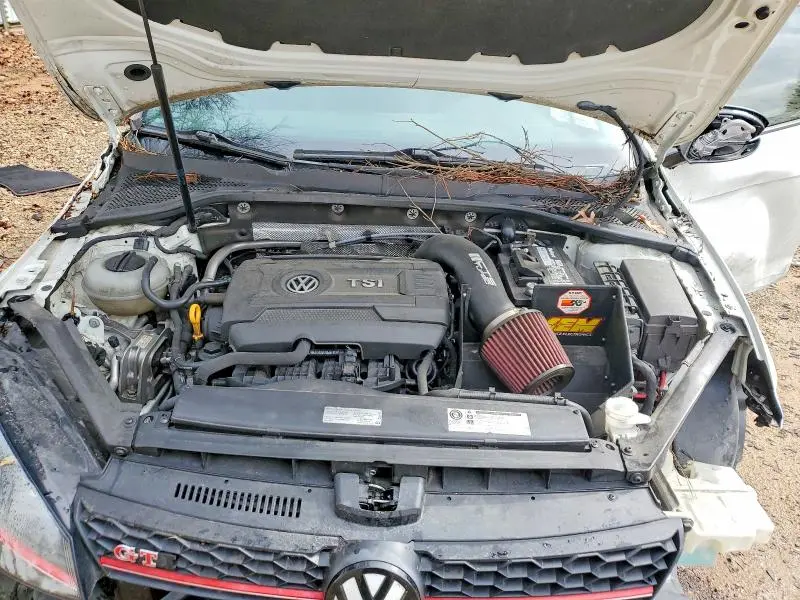 2017 VOLKSWAGEN GTI SPORT  