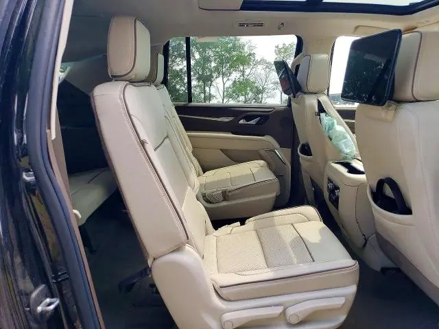 2024 GMC YUKON XL DENALI  