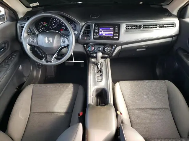 2022 HONDA HR-V LX  