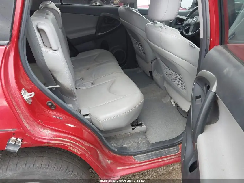 2011 TOYOTA RAV4 LIMITED