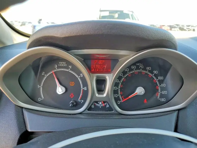 2013 FORD FIESTA SE  