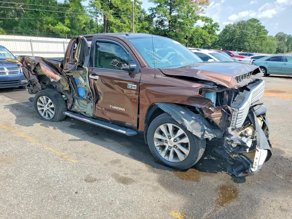2017 TOYOTA TUNDRA DOUBLE CAB LIMITED  