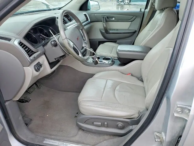 2014 GMC ACADIA SLT-1  
