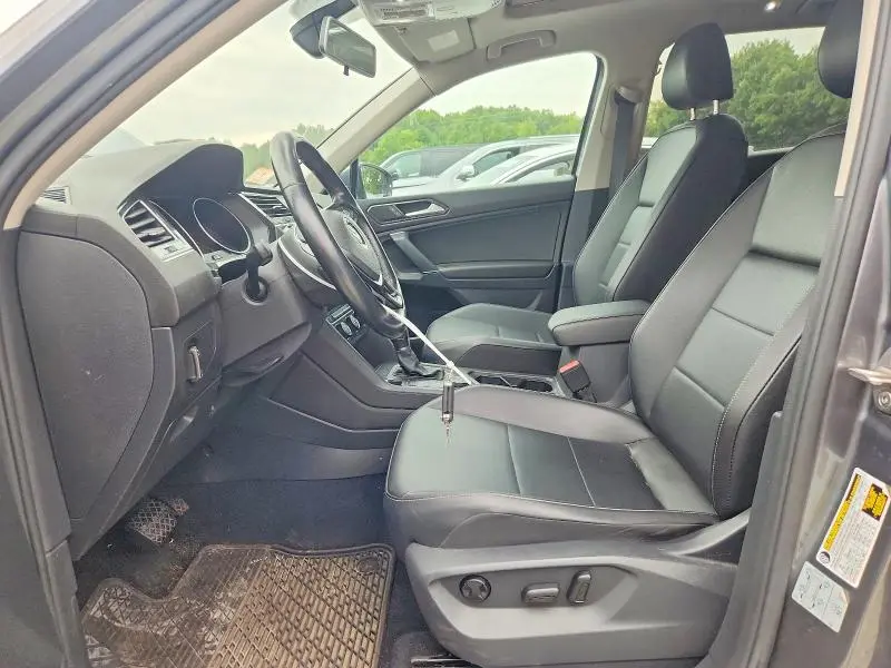 2018 VOLKSWAGEN TIGUAN SE  