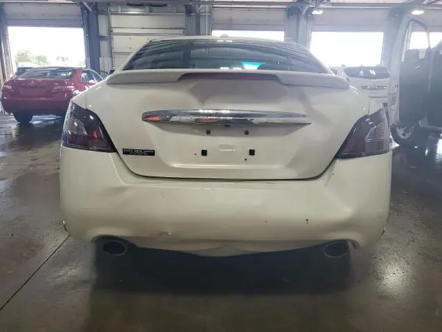 2014 NISSAN MAXIMA S  